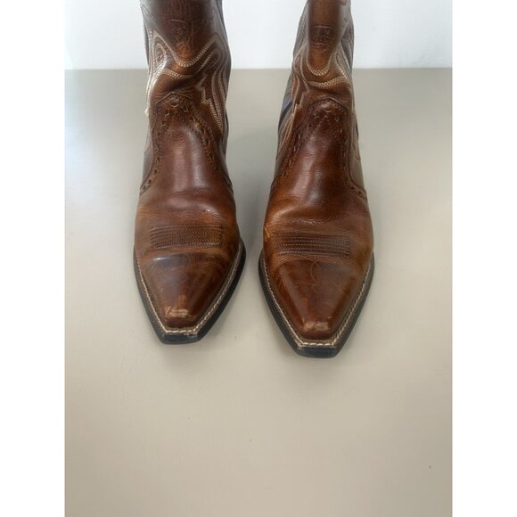 ARIAT Women’s BOOTS CARAMEL TOOLED LEATHER HERITAGE X TOE STYLE 10005908 SZ 7.5B - Picture 5 of 16